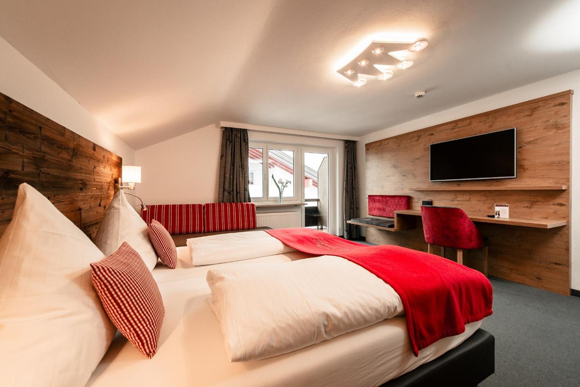 Hotel Tradizio มิทเทลแบร์ก ภายนอก รูปภาพ