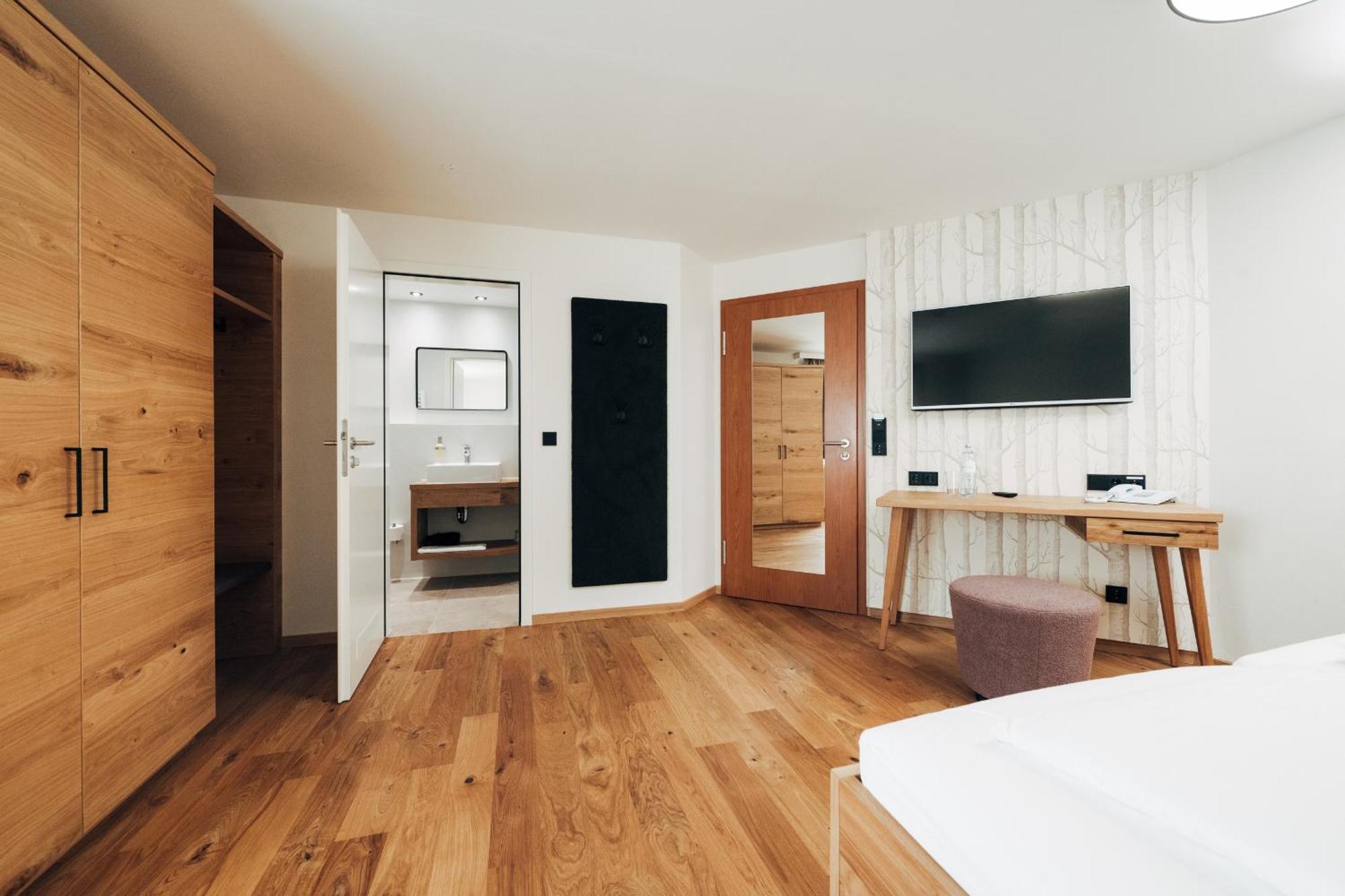 Hotel Tradizio มิทเทลแบร์ก ภายนอก รูปภาพ
